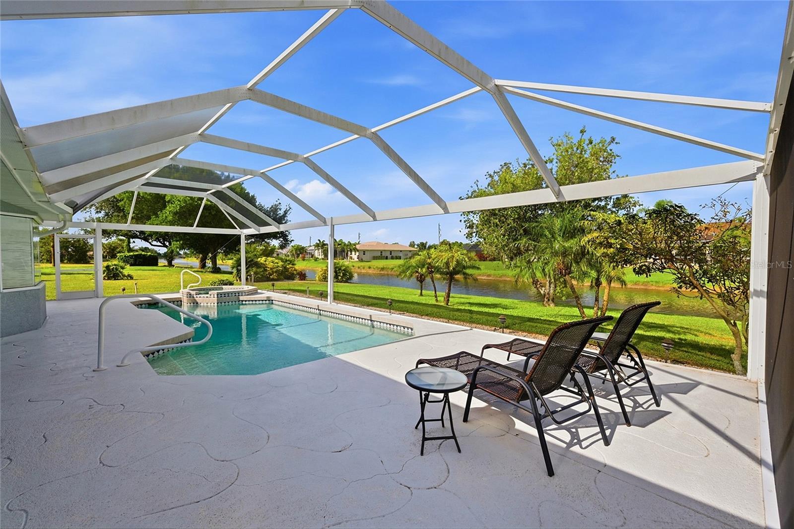 ROTONDA WEST LONG MEADOW - Residential