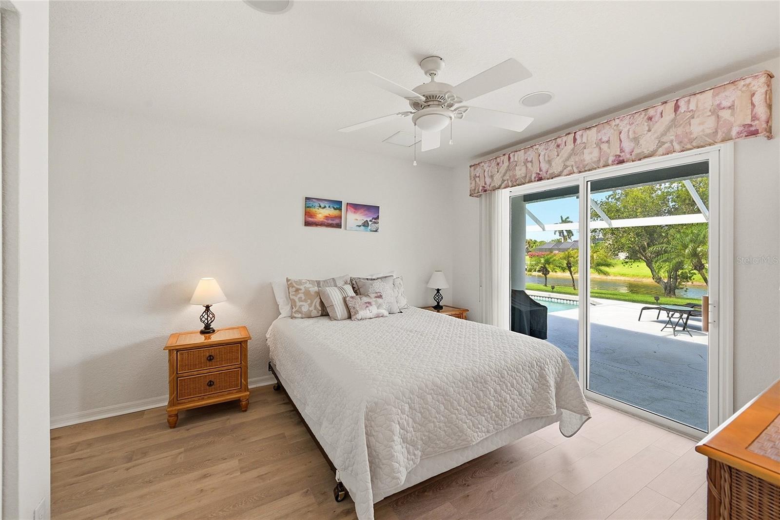 ROTONDA WEST LONG MEADOW - Residential
