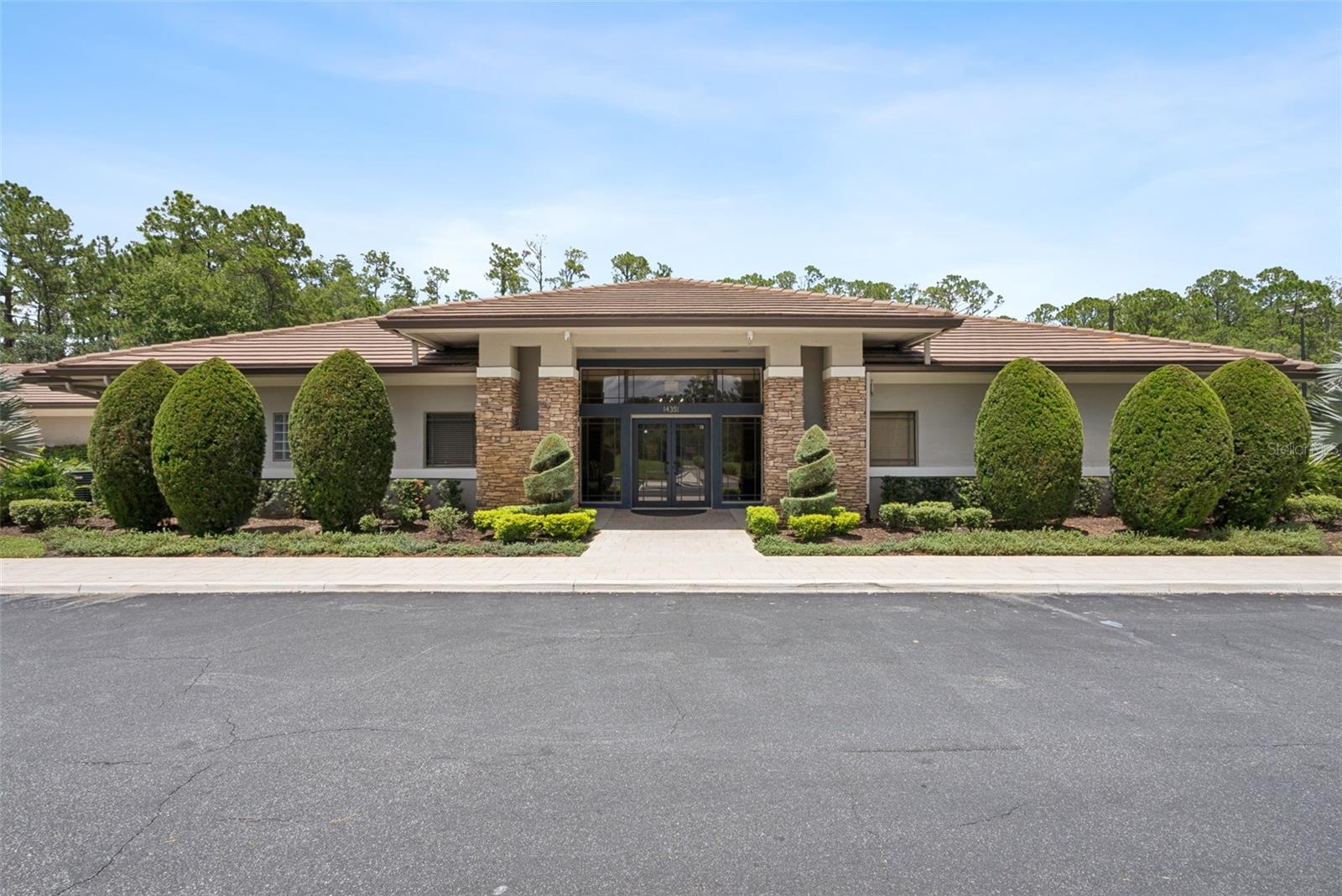 STONEYBROOK 44/122 - Residential