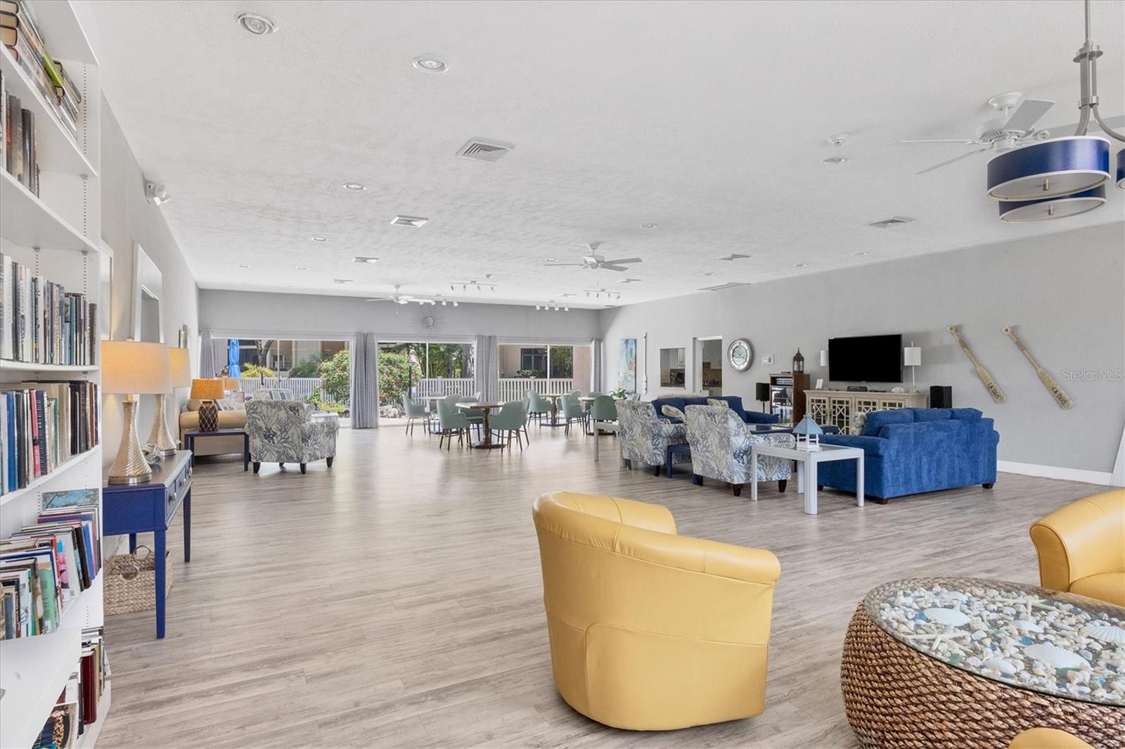 FOREST LAKES VILLAGE - Residential