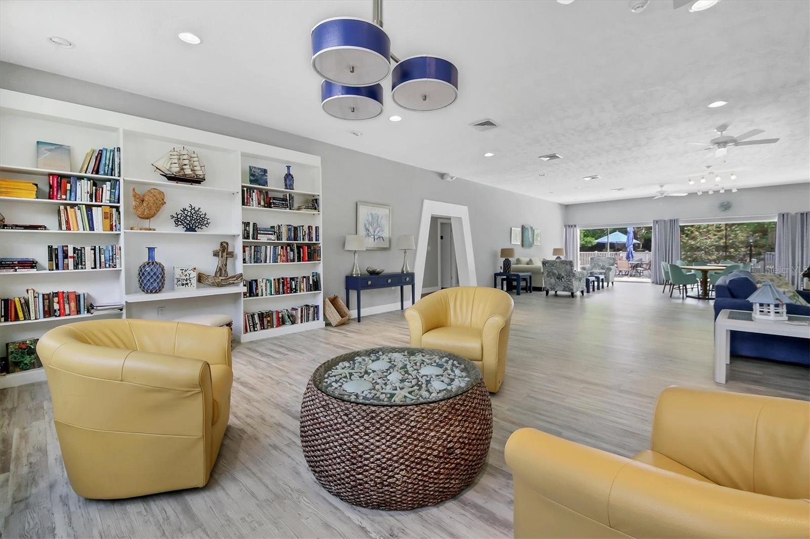 FOREST LAKES VILLAGE - Residential