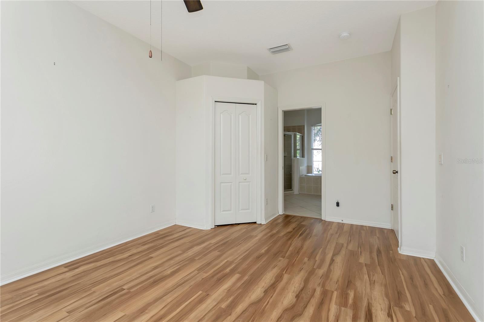 HIGHLAND RIDGE - Residential