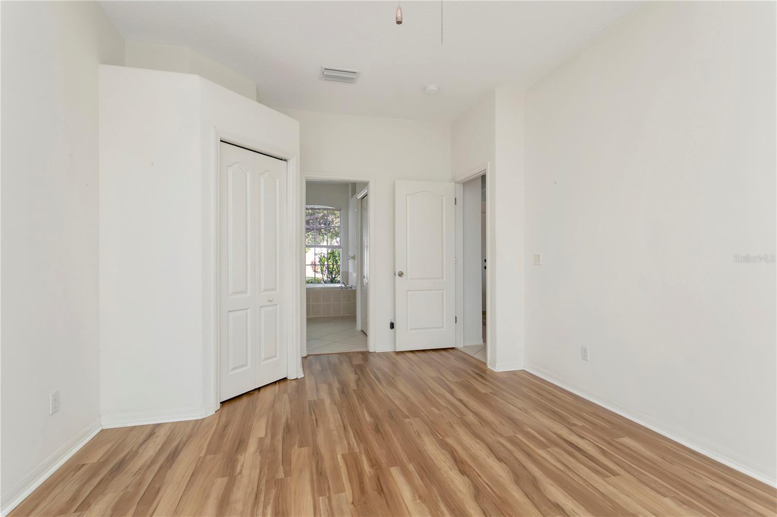 HIGHLAND RIDGE - Residential