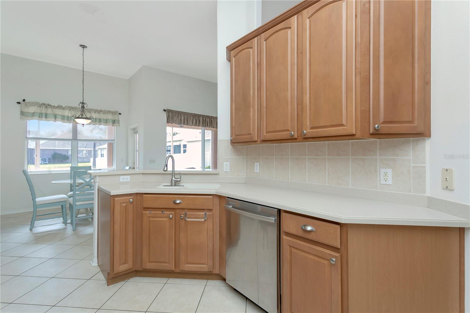 HIGHLAND RIDGE - Residential