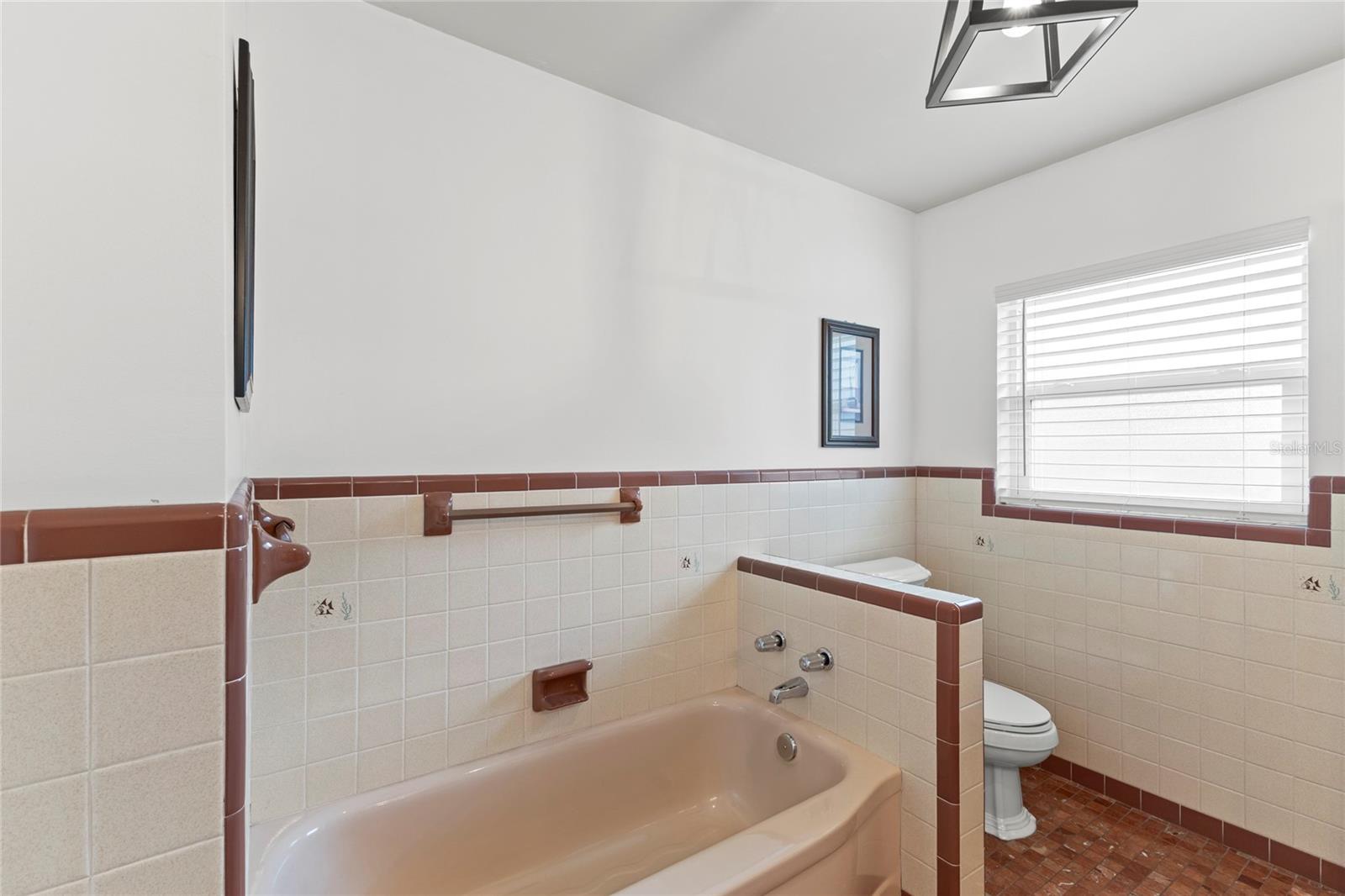 DRUID ACRES 2ND ADD - Residential