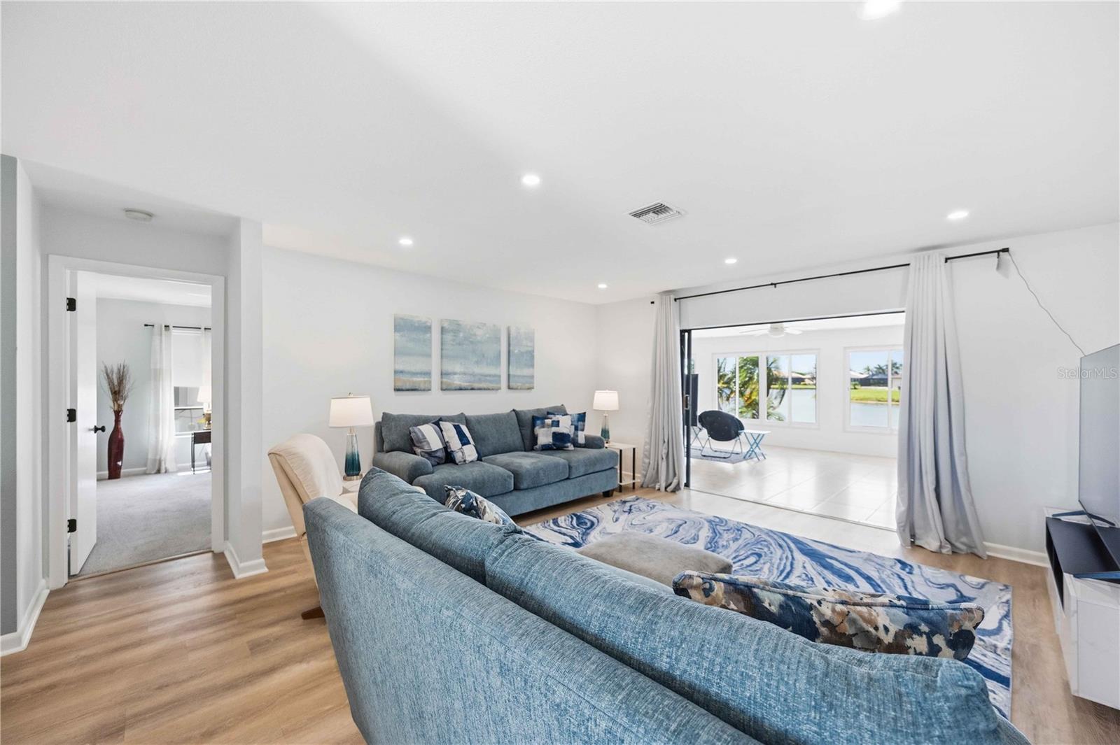 PUNTA GORDA ISLES SEC 21 - Residential