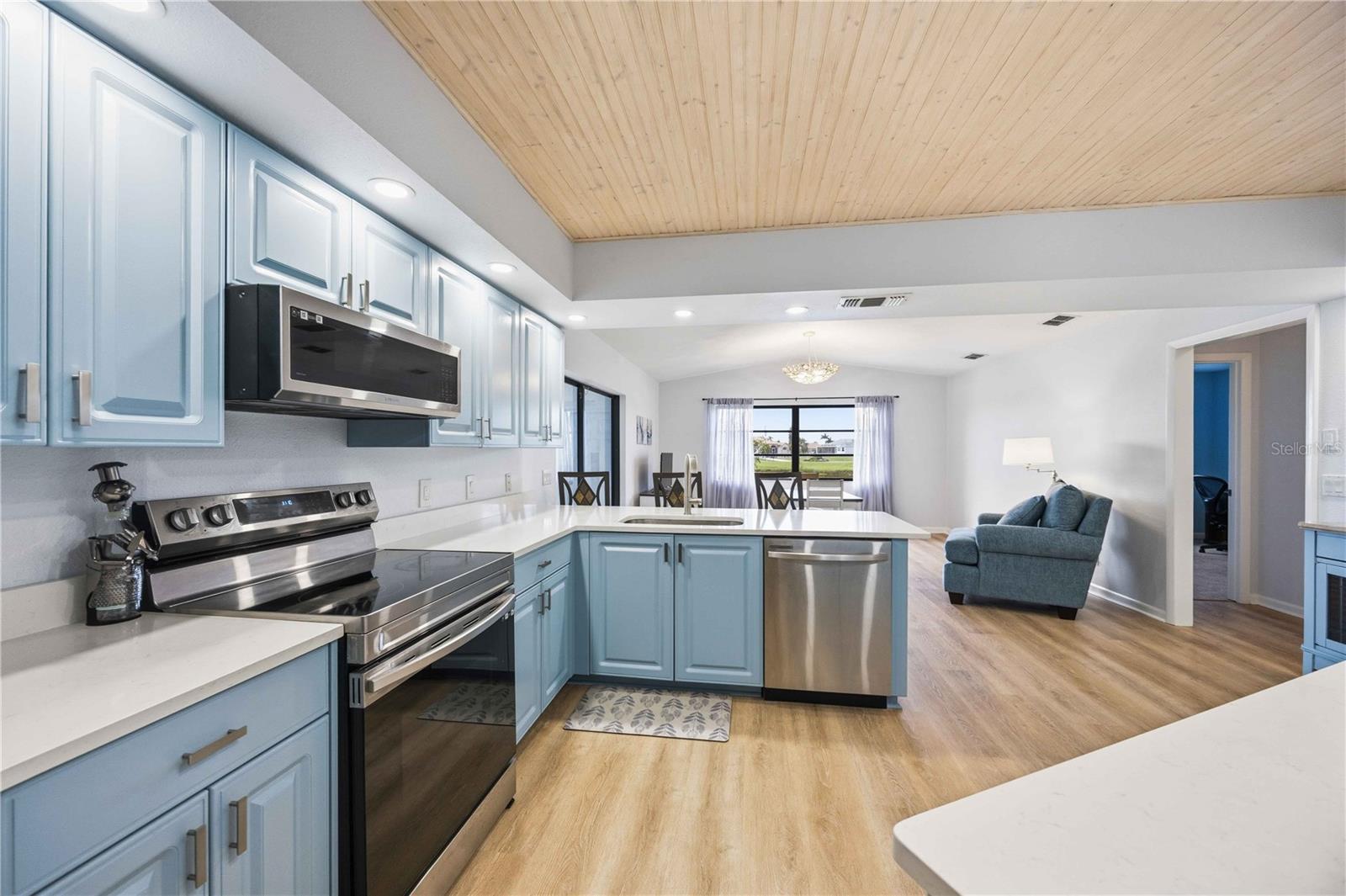 PUNTA GORDA ISLES SEC 21 - Residential