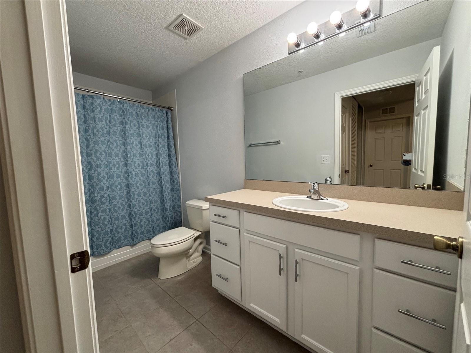 JENNINGS POINT - Residential