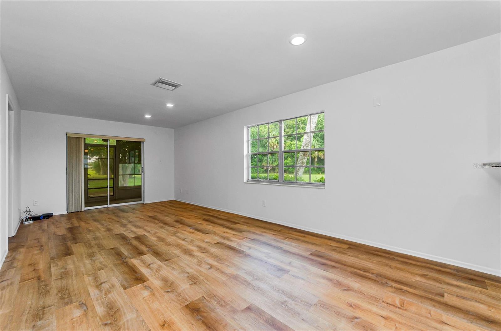SEVEN SPGS VILLAS CONDO - Residential