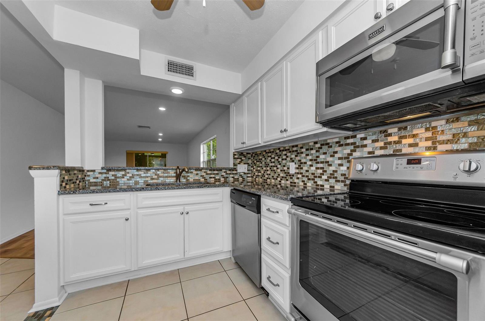 SEVEN SPGS VILLAS CONDO - Residential