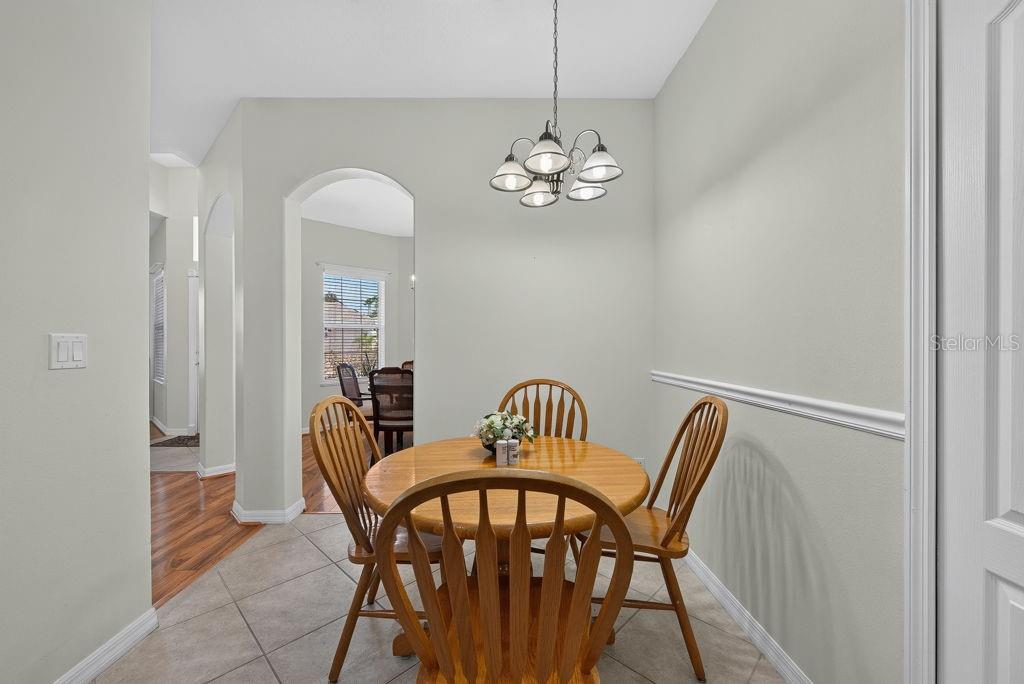 TRADITIONS PH 01 - Residential