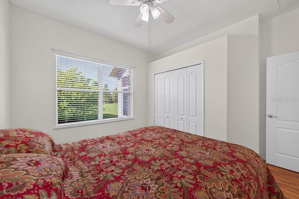 TRADITIONS PH 01 - Residential