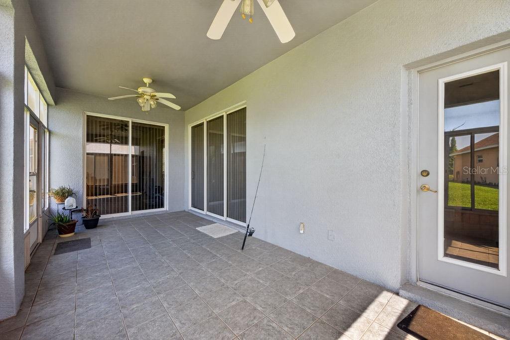 TRADITIONS PH 01 - Residential