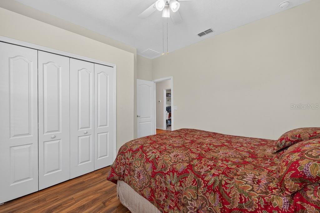 TRADITIONS PH 01 - Residential