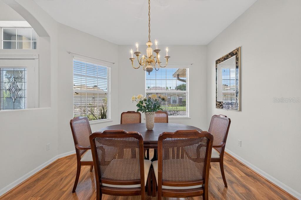 TRADITIONS PH 01 - Residential
