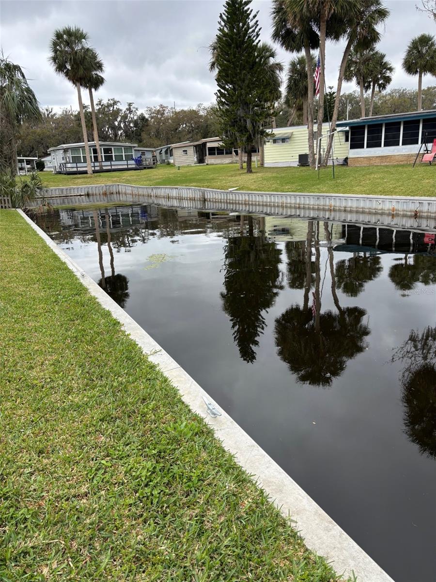EUSTIS COUNTRY CLUB MANOR MHP - Land