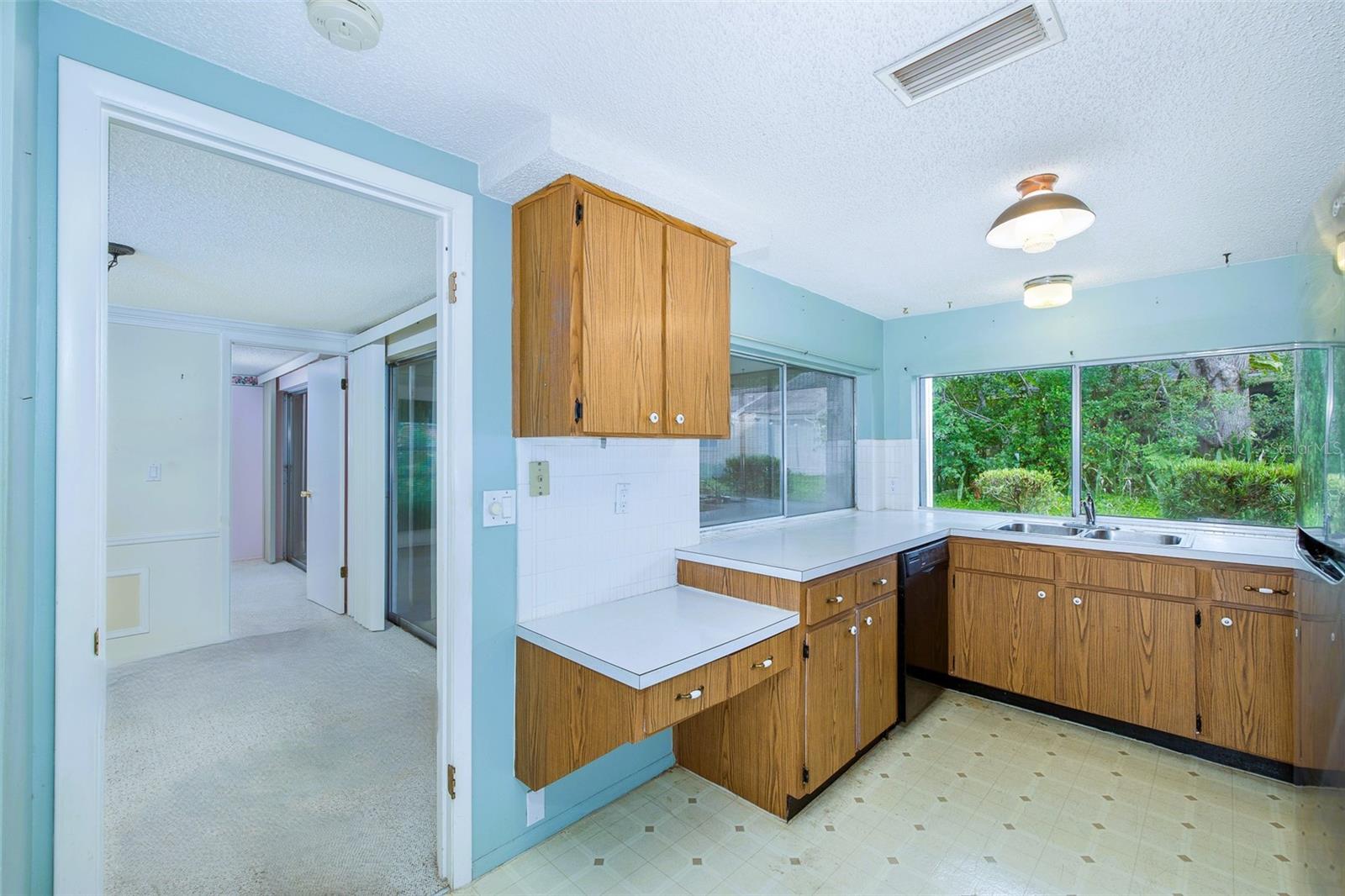 BEACON WOODS VILLAGE - Residential