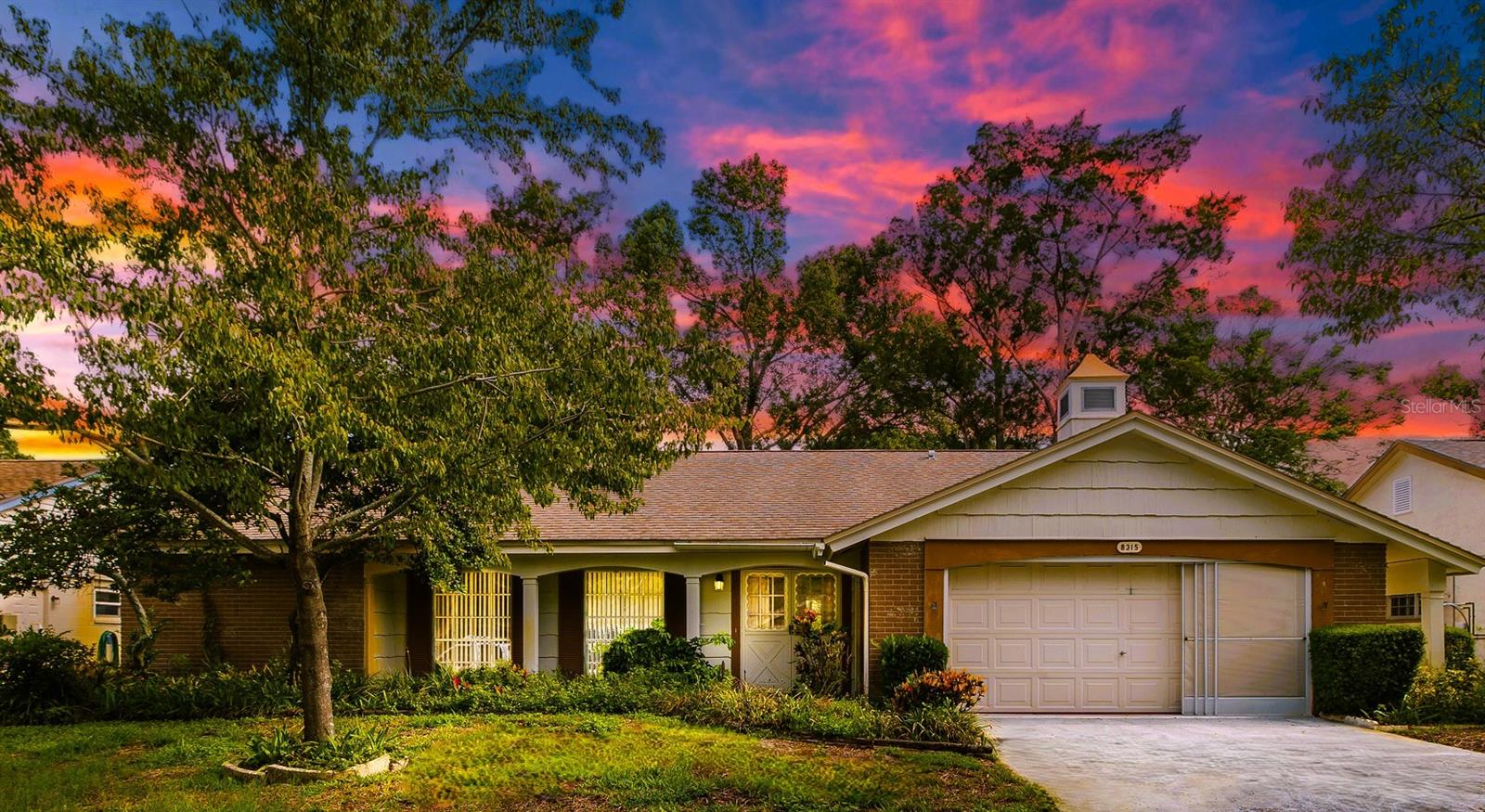 BEACON WOODS VILLAGE - Residential