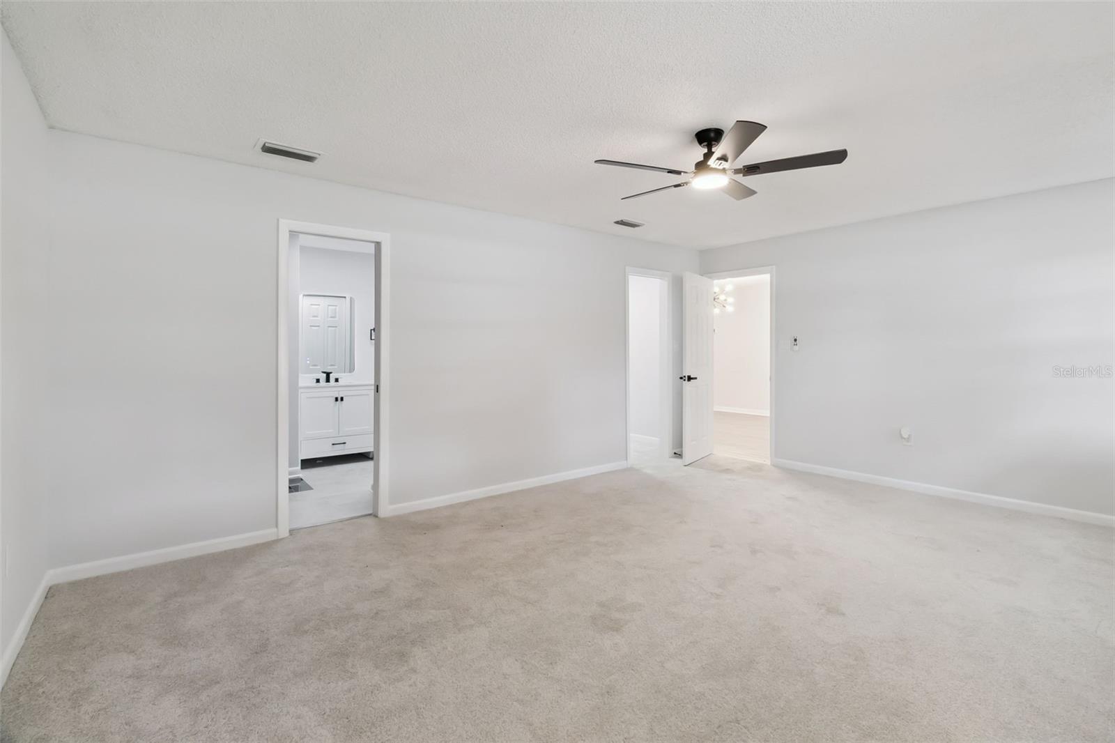 HARBOR OAKS - Residential