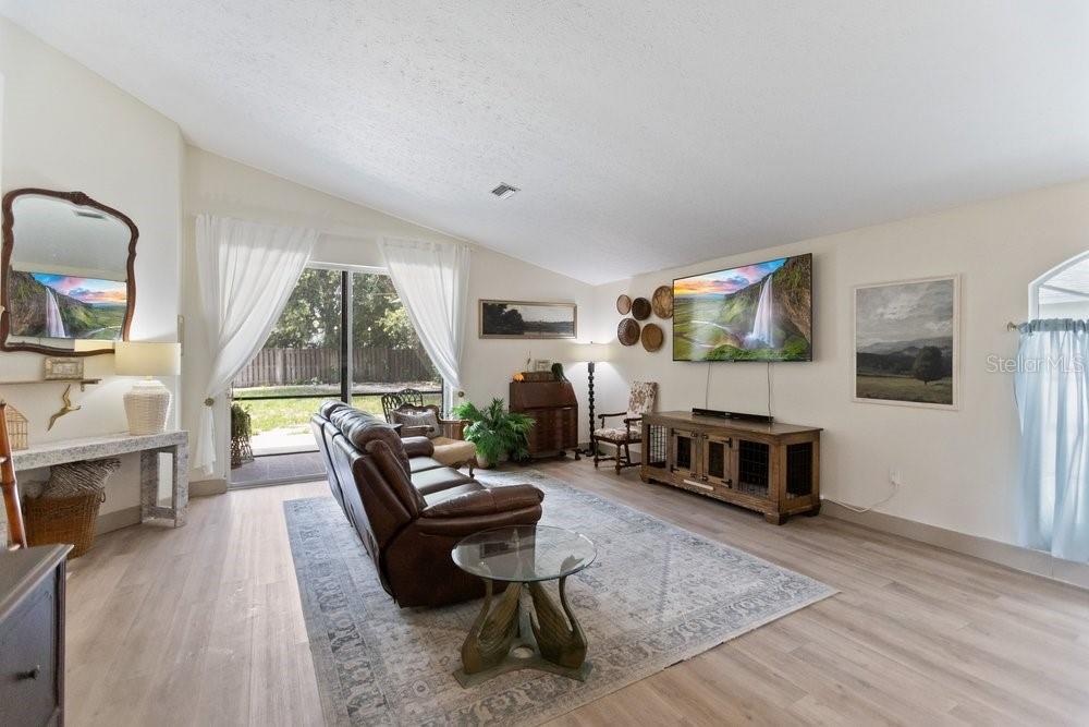 DEER RIDGE AT RIVER RIDGE - Residential