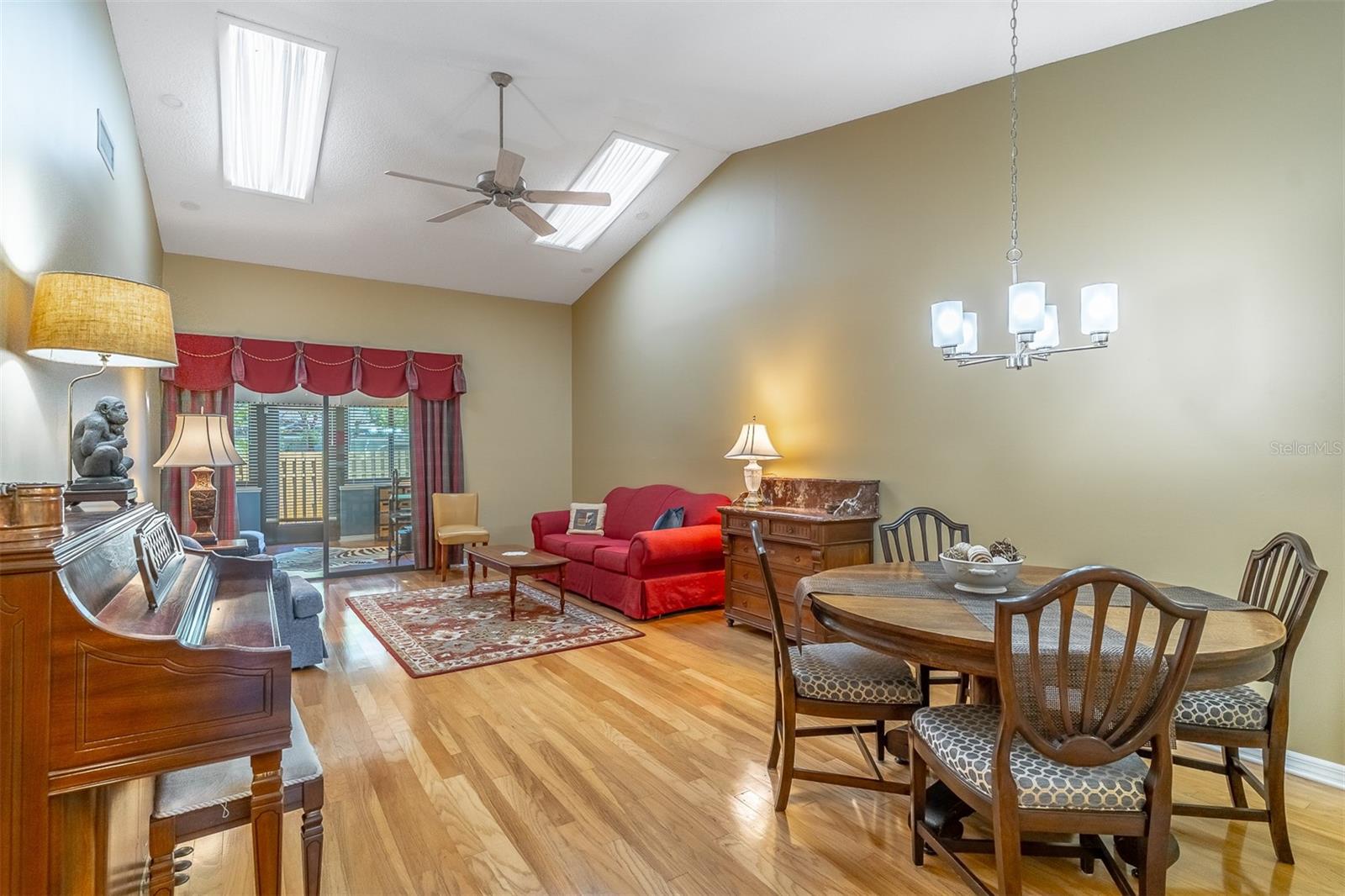 CEDARWOOD VILLAGE 1 - Residential