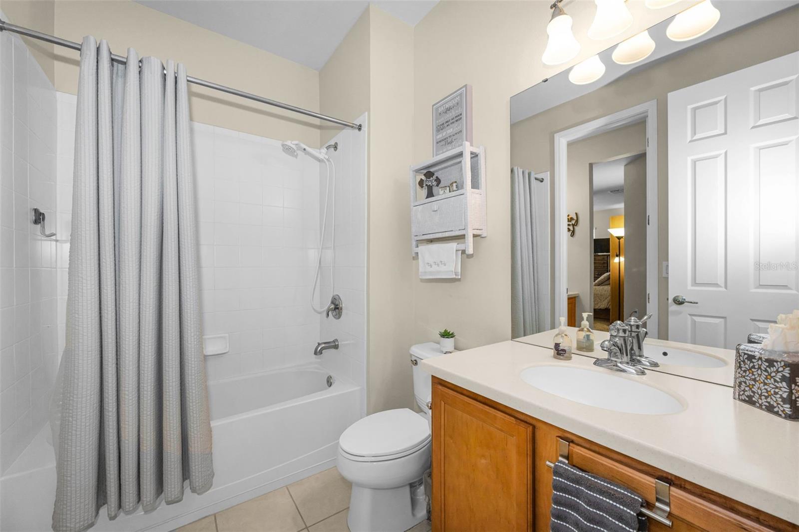 COACHMAN RESERVE CONDO - Residential