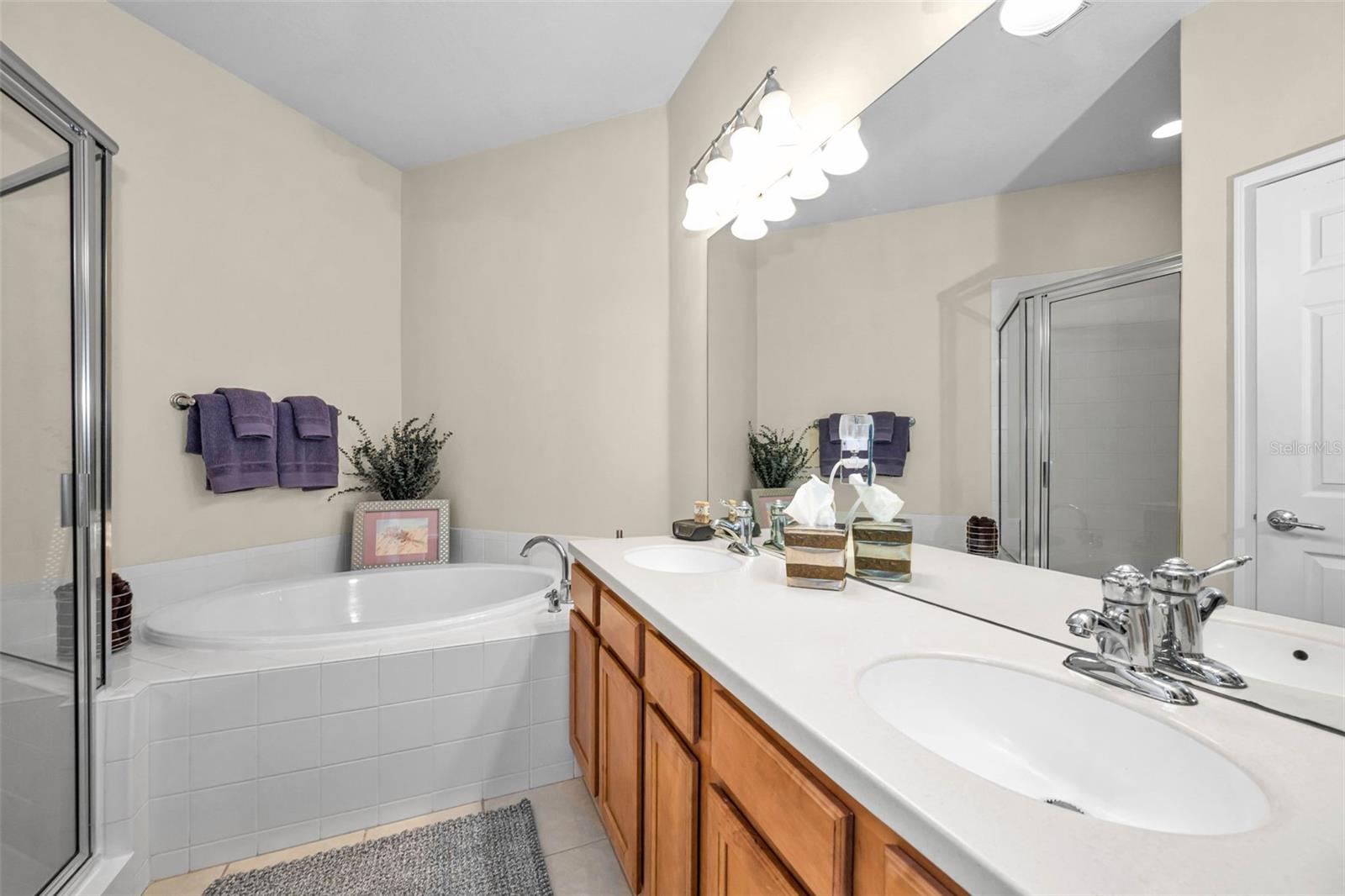 COACHMAN RESERVE CONDO - Residential