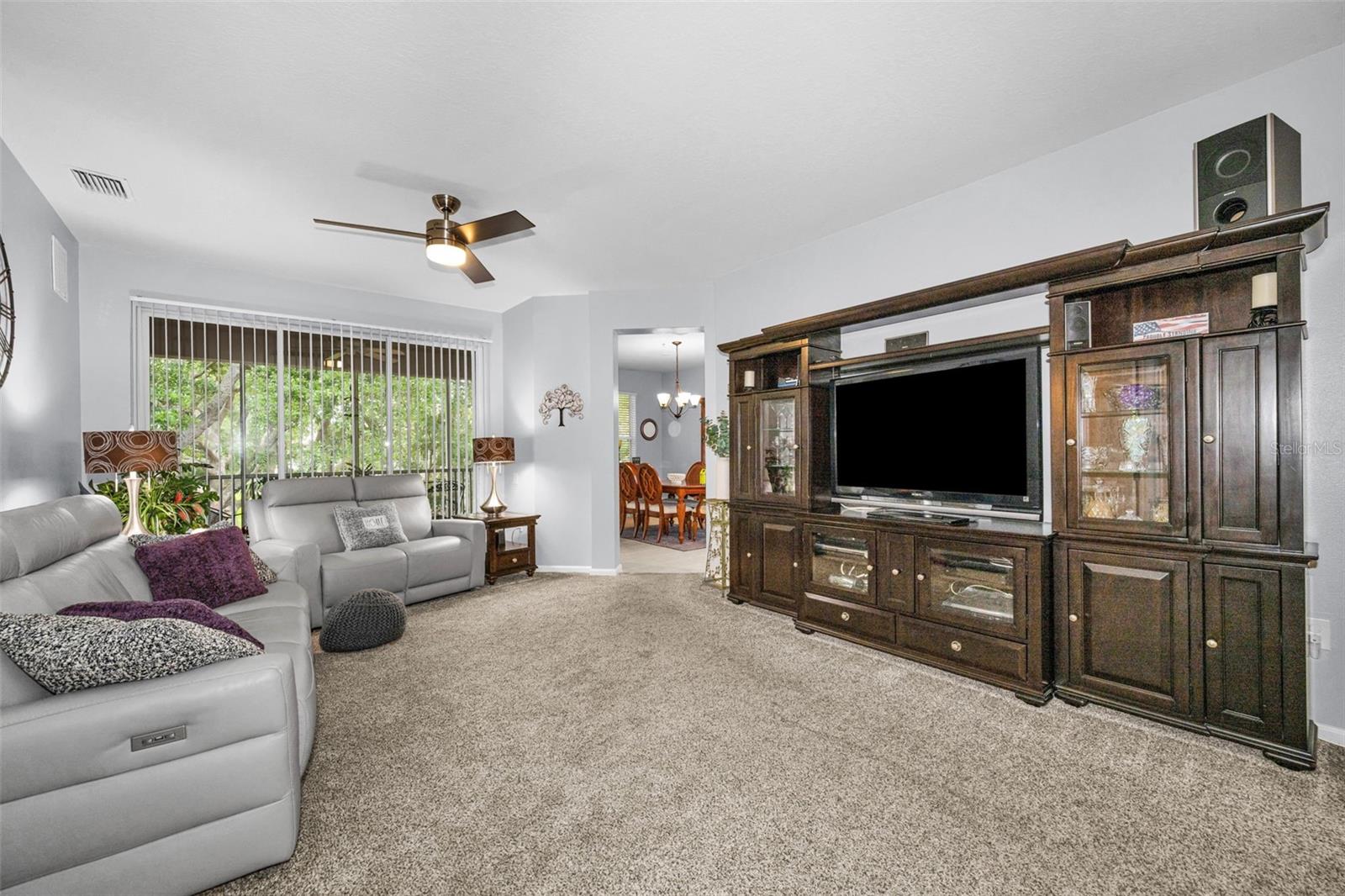 COACHMAN RESERVE CONDO - Residential