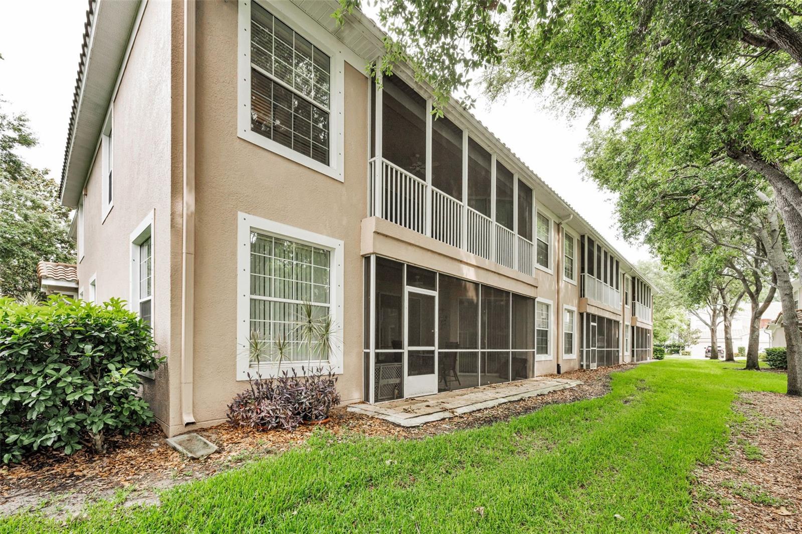 COACHMAN RESERVE CONDO - Residential