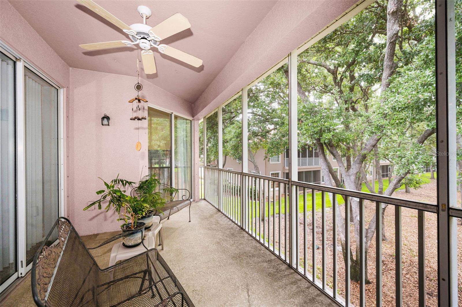 COACHMAN RESERVE CONDO - Residential