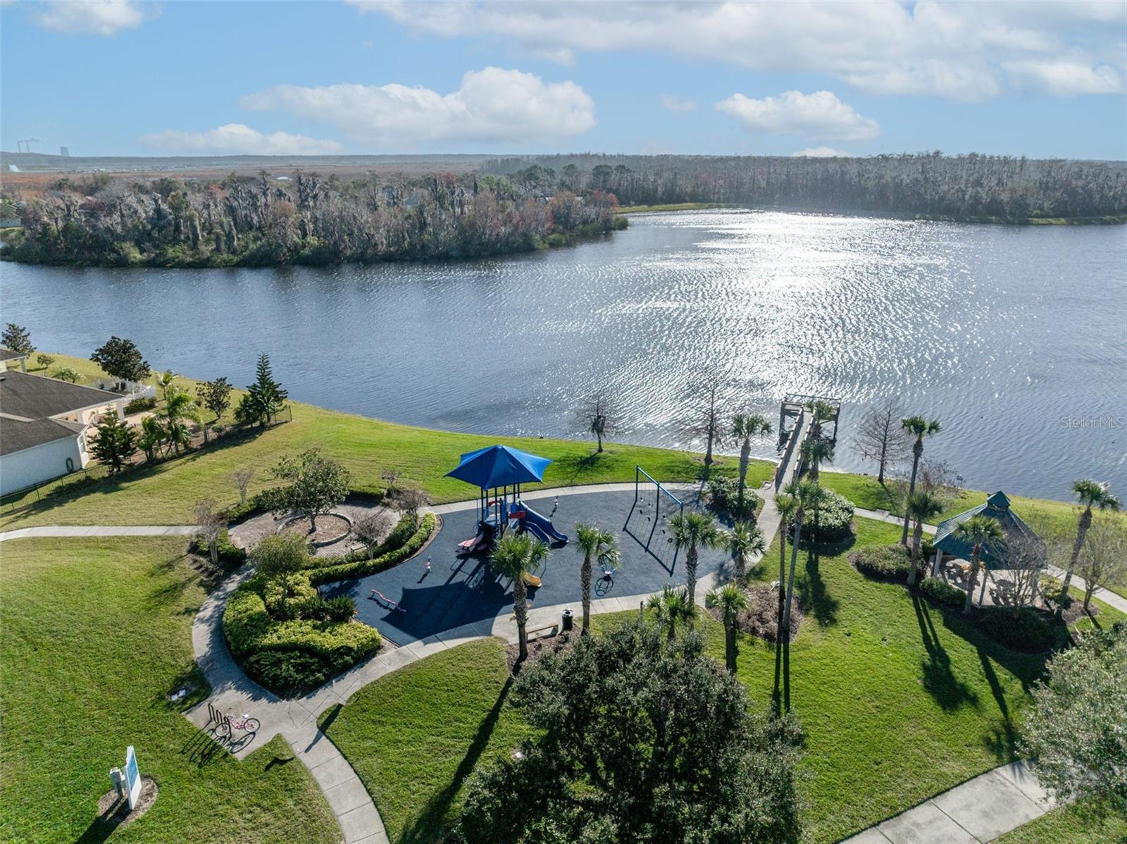 VISTA LAKES VLGS N-16 & N-17 WIN - Residential