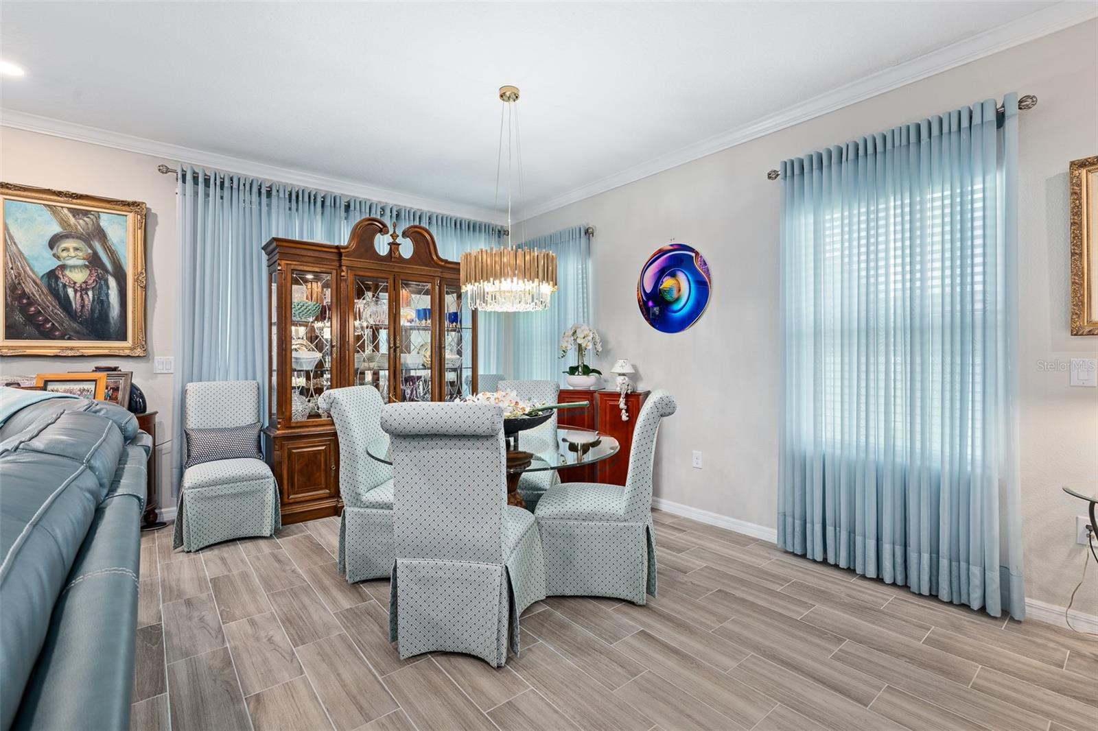 04 FAIRWAYS - Residential