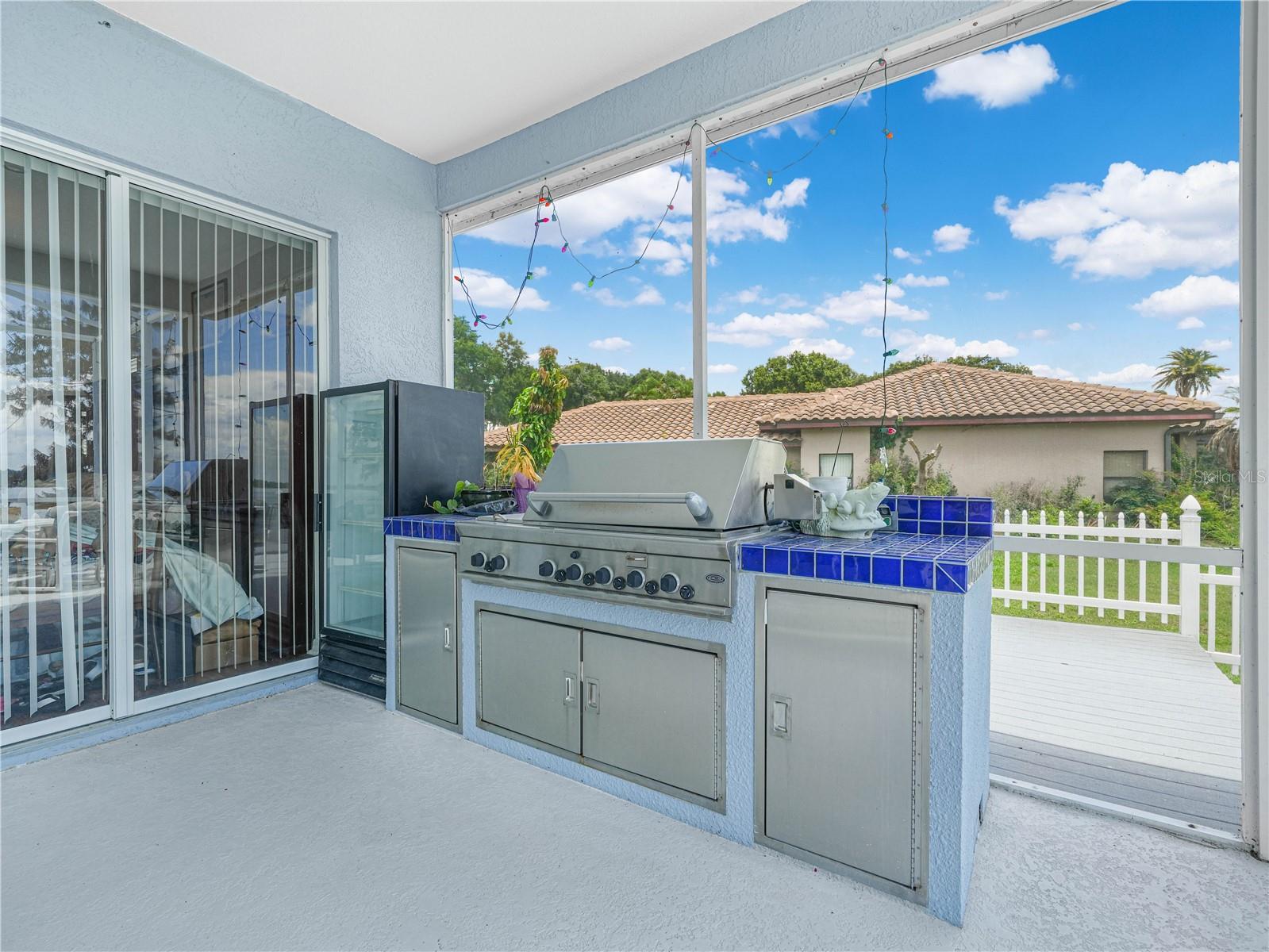 JULIANA WEST - Residential