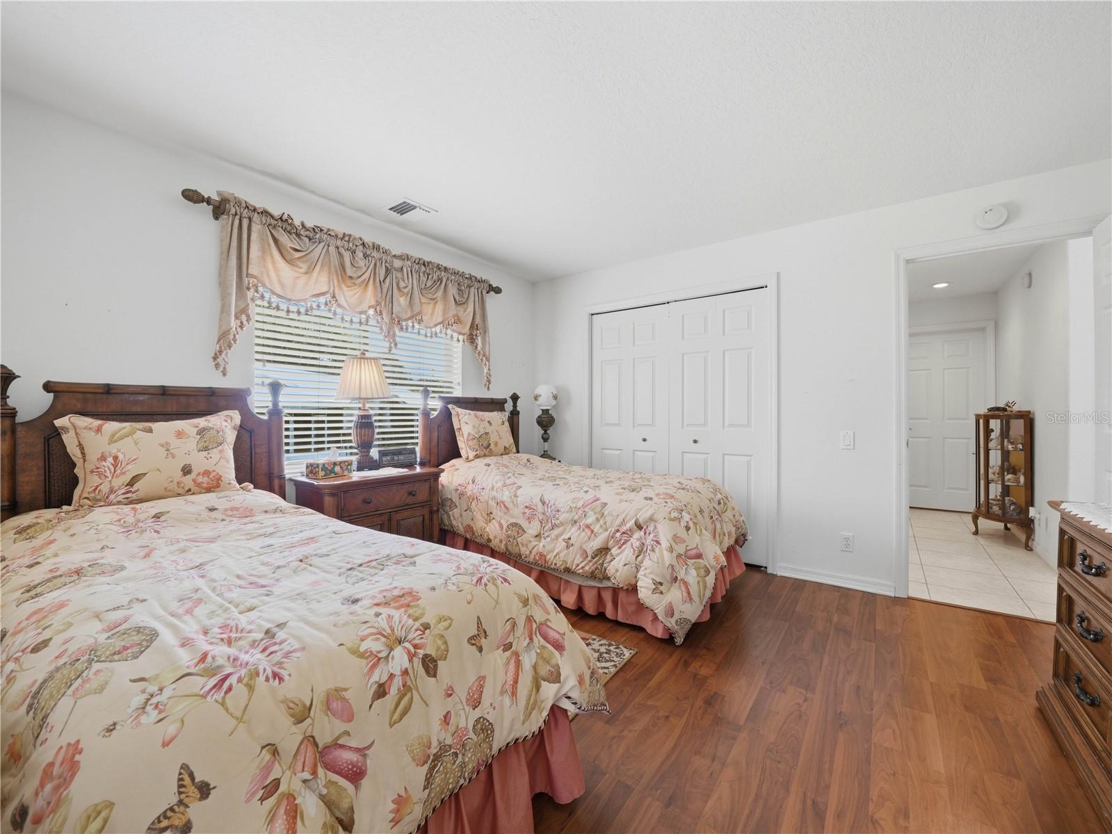 JULIANA WEST - Residential