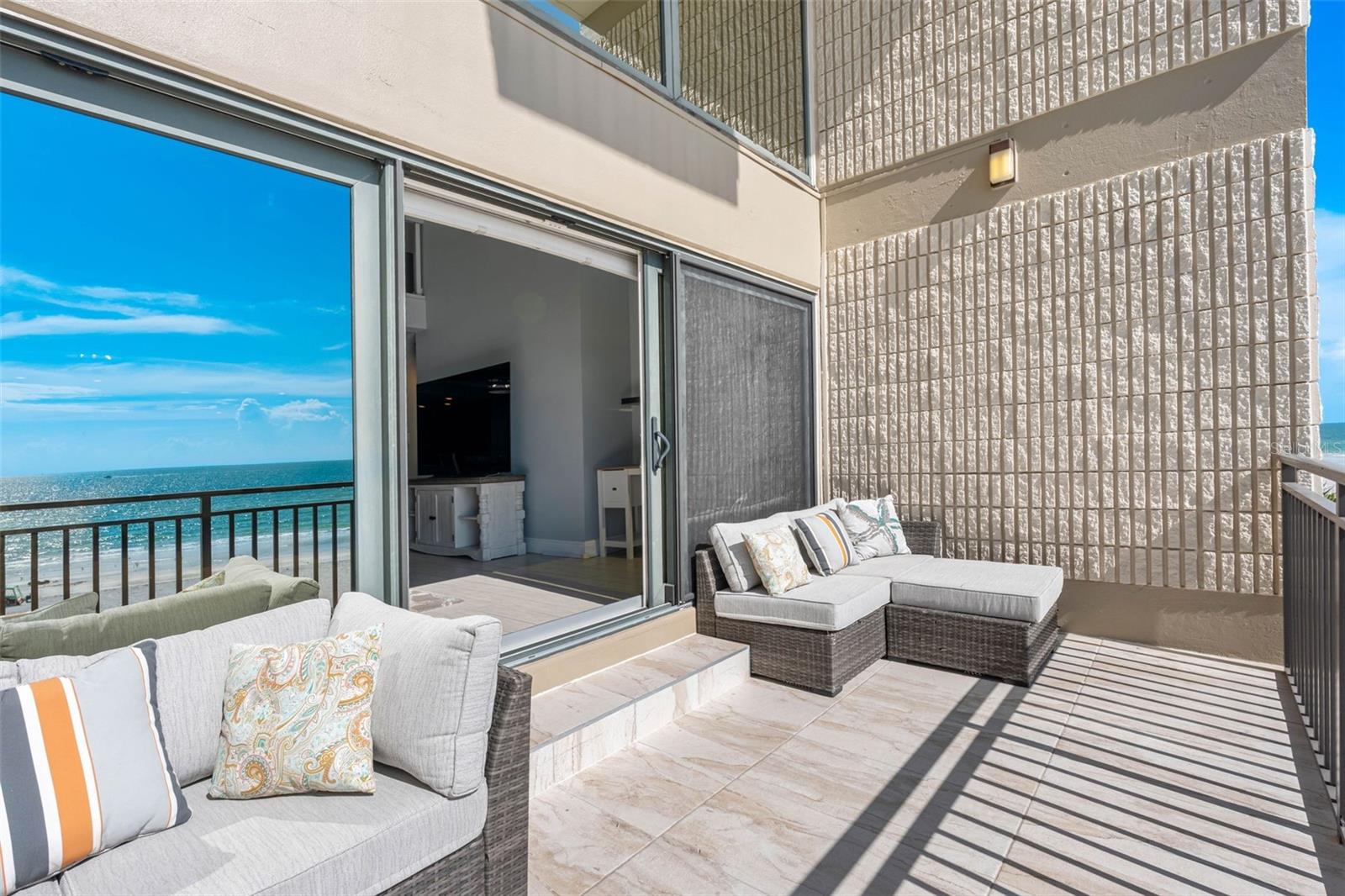 700 WEST CONDO - Residential