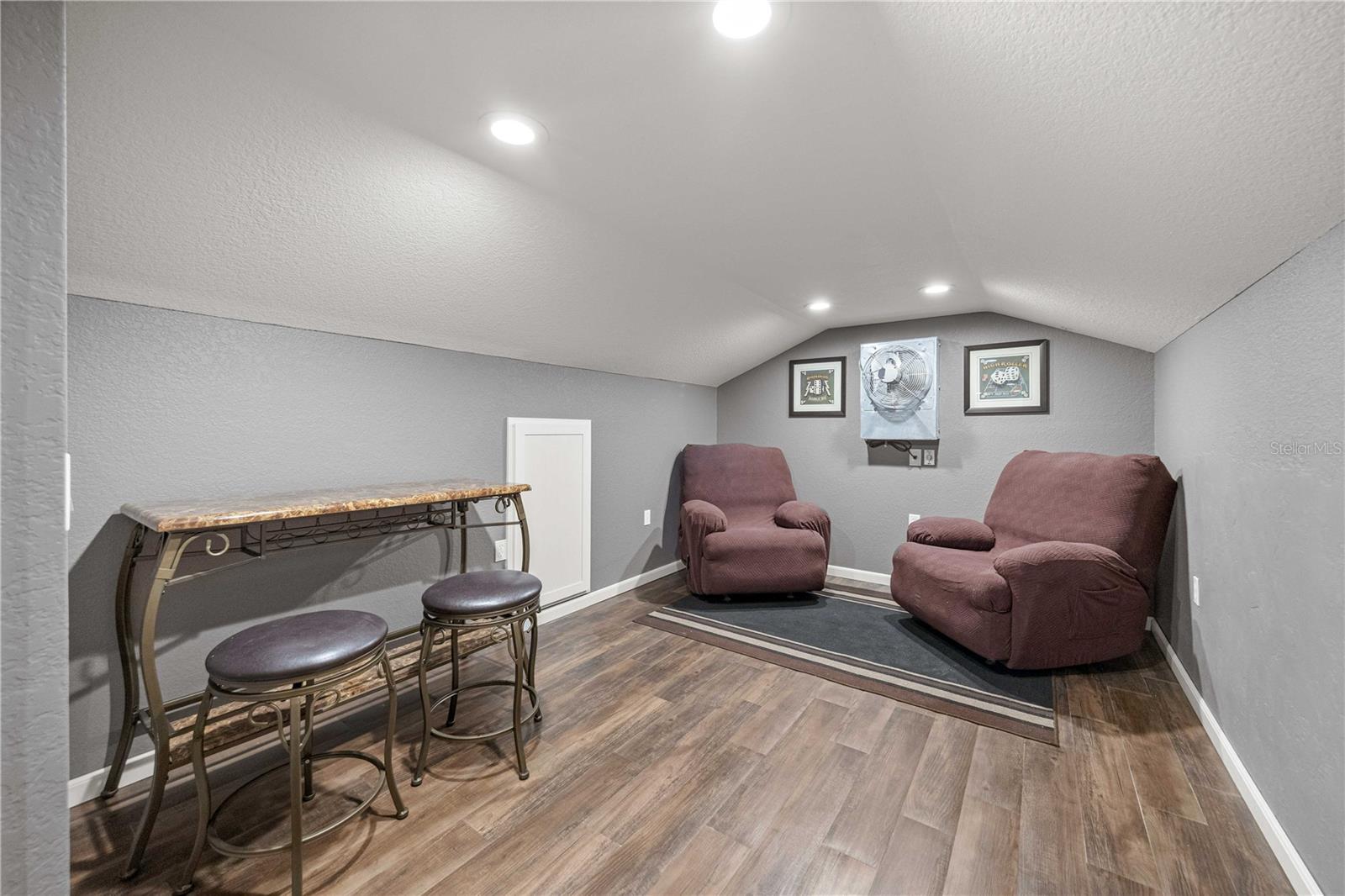 PINE RIDGE UNIT 03 - Residential