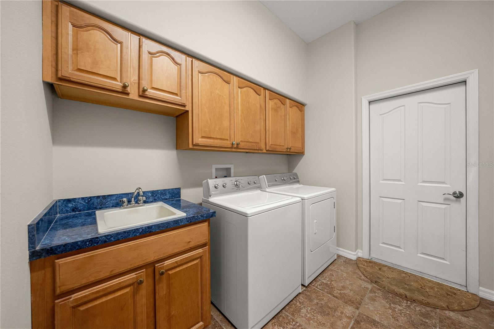 PINE RIDGE UNIT 03 - Residential