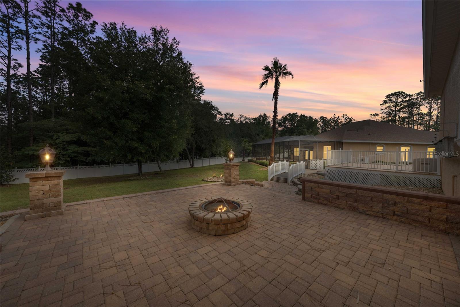 PINE RIDGE UNIT 03 - Residential