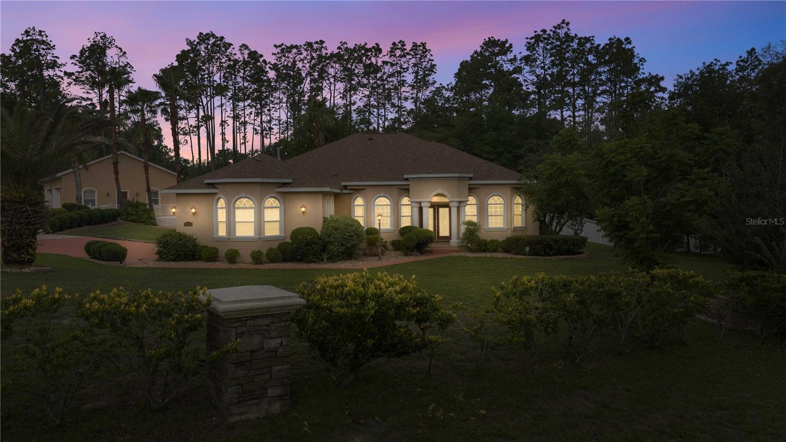 PINE RIDGE UNIT 03 - Residential