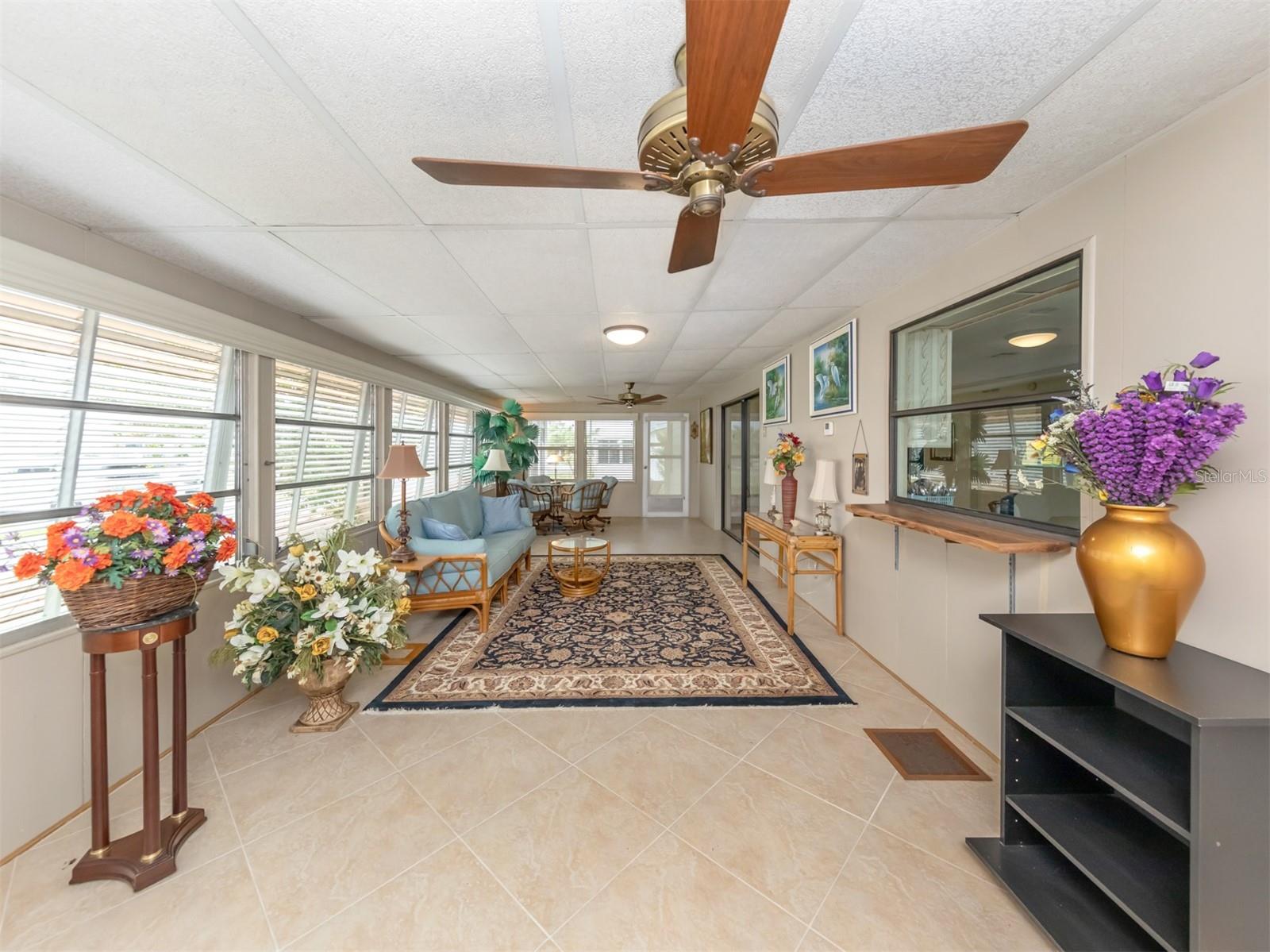 LA CASA MHP CO-OP - Residential