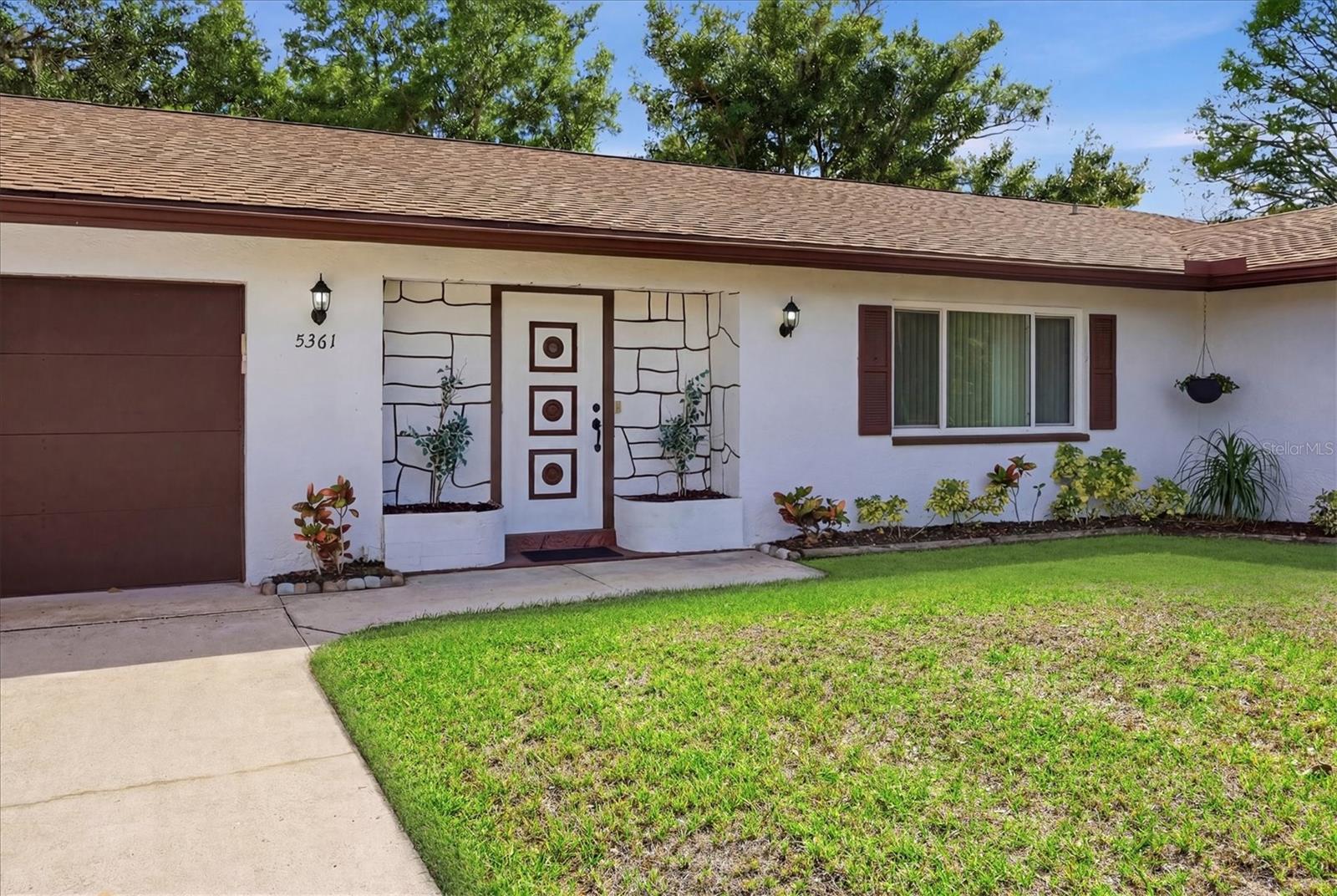 DE SOTO LAKES - Residential