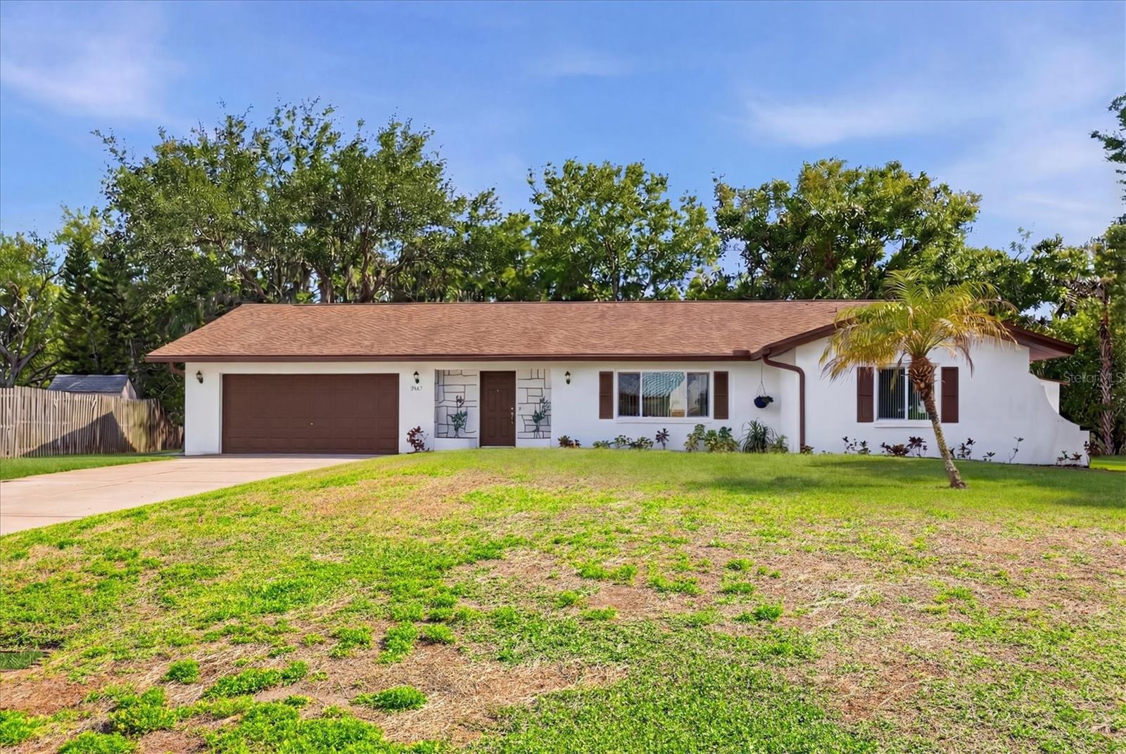 DE SOTO LAKES - Residential