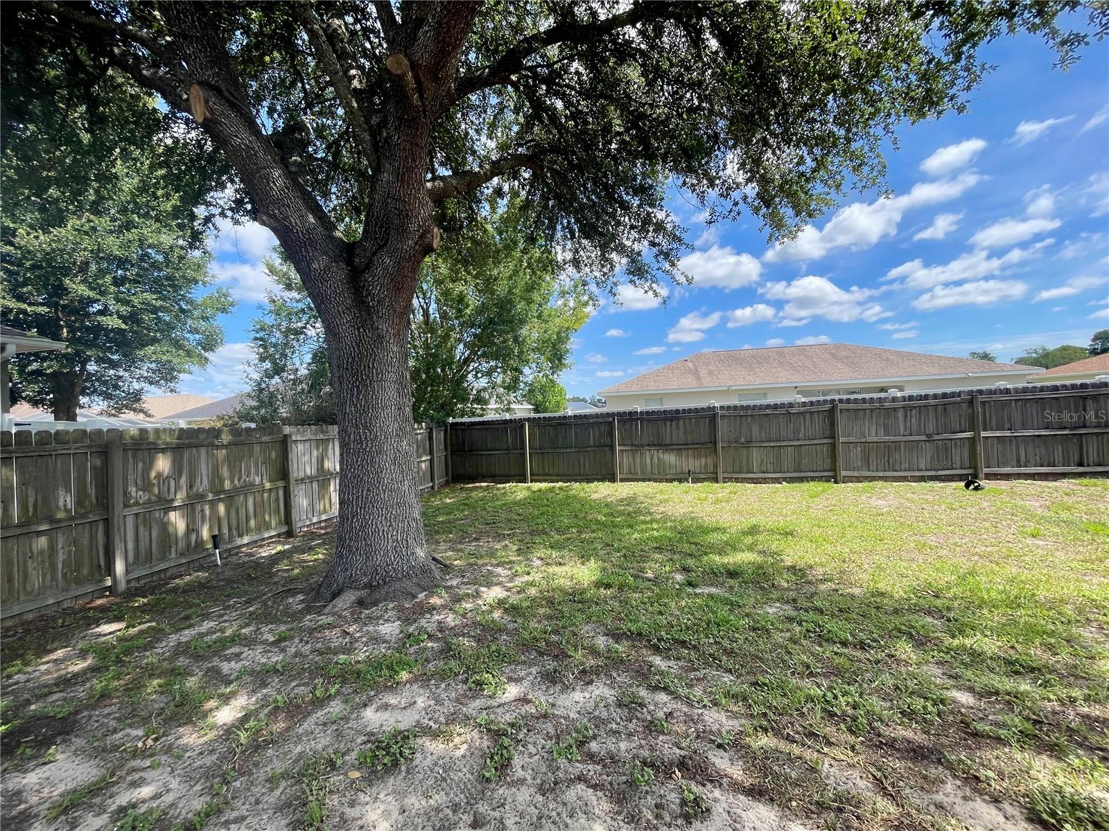 MAJESTIC OAKS FOURTH ADD - Residential
