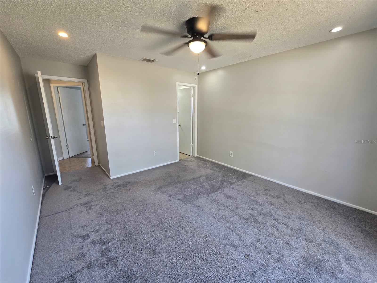 BOYETTE SPGS SEC B UN #2 - Residential Lease