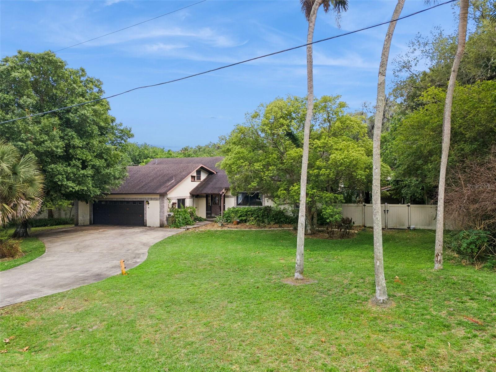 BAYMEADOWS - Residential