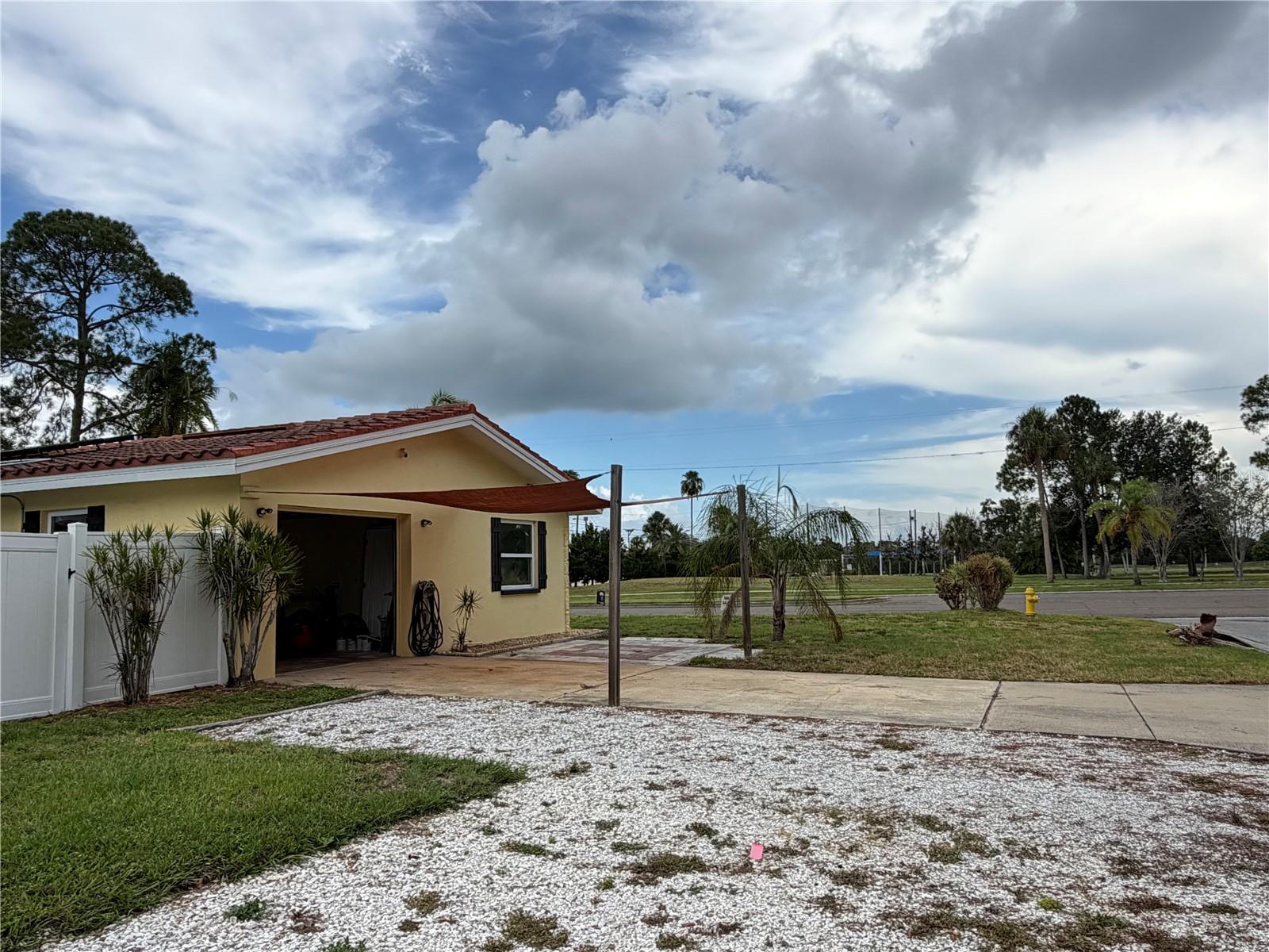 DUNEDIN ISLES COUNTRY CLUB SEC A - Residential