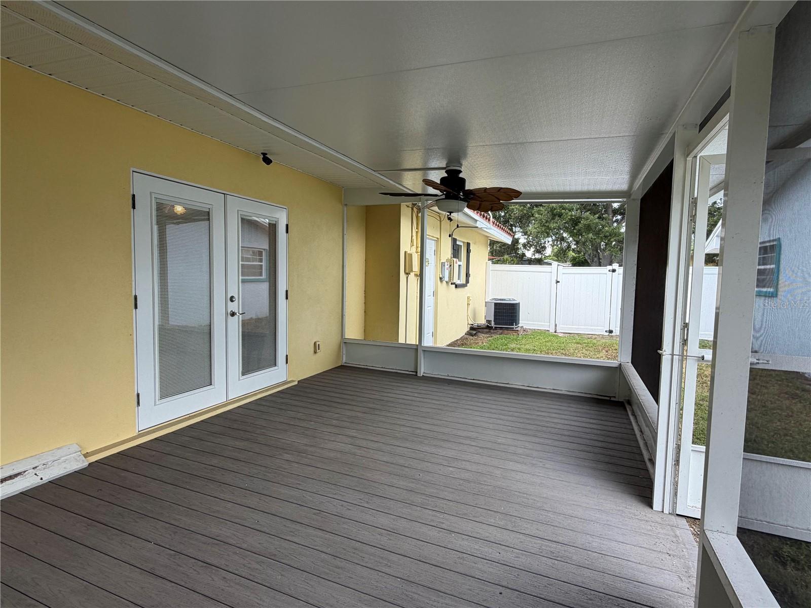 DUNEDIN ISLES COUNTRY CLUB SEC A - Residential