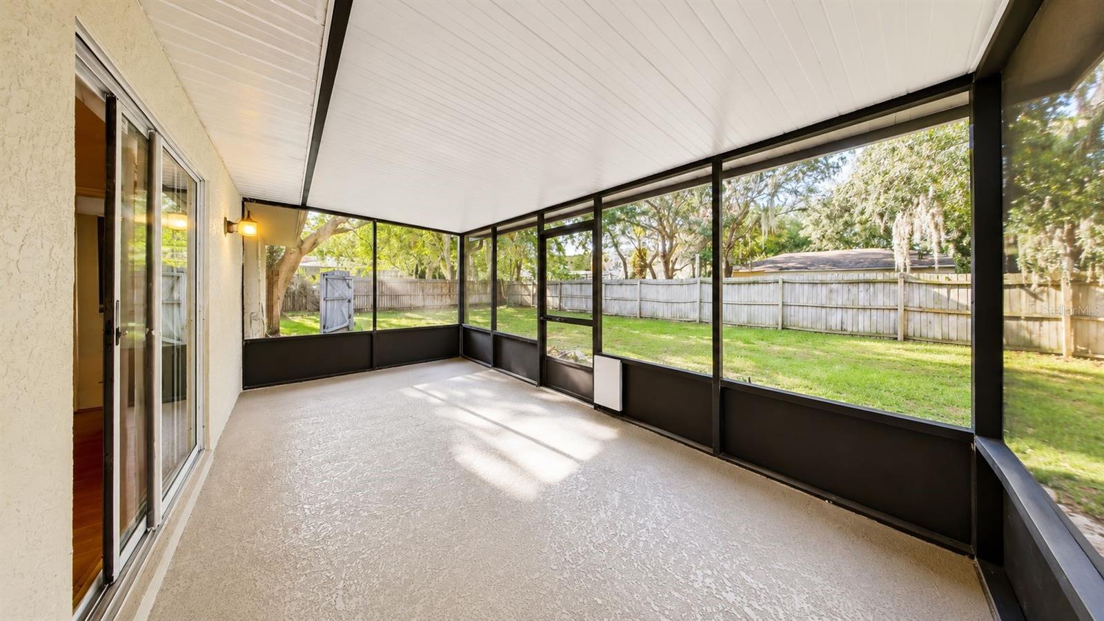 SUNRIDGE WOODS PH 01 - Residential Lease
