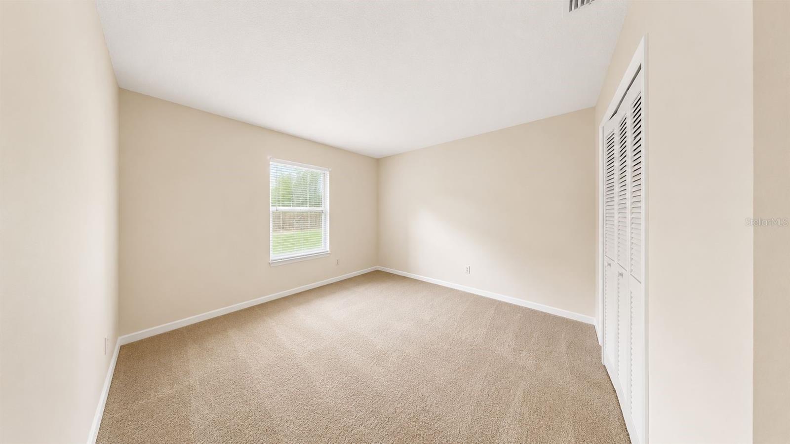 SUNRIDGE WOODS PH 01 - Residential Lease