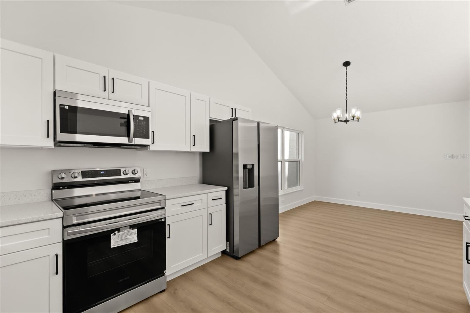 SILVER RIDGE PH 02 - Residential